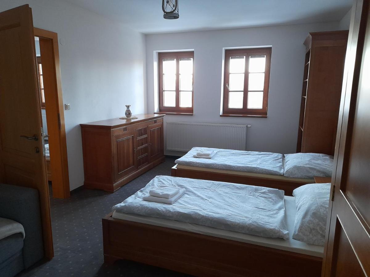 Koliba Holica Hotell Huty Exteriör bild