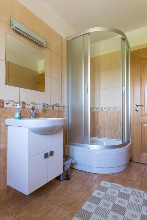 Koliba Holica Hotell Huty Exteriör bild