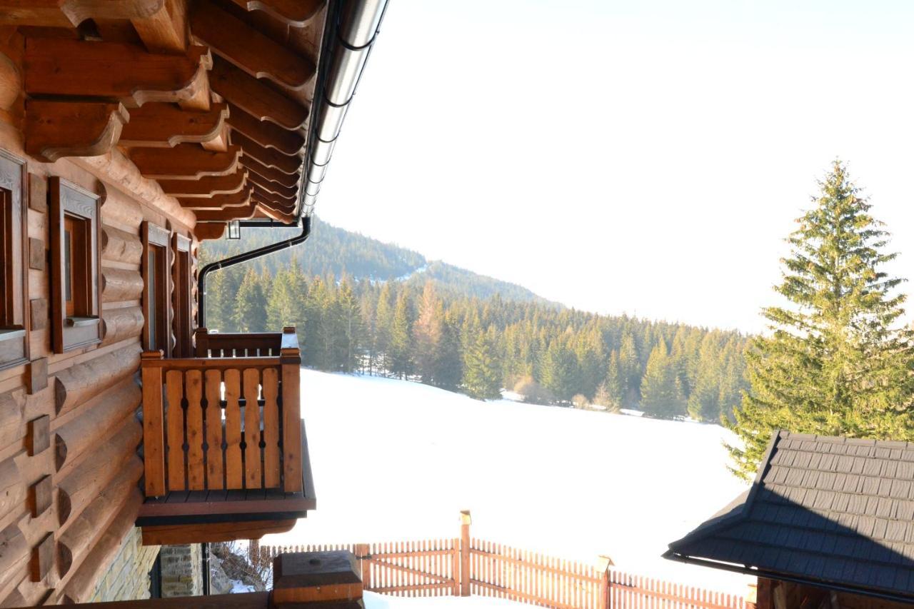 Koliba Holica Hotell Huty Exteriör bild